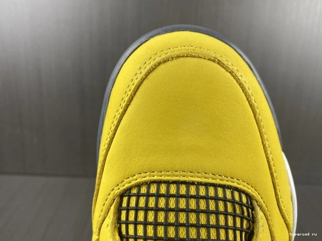 Lightning 4 Air CT8527-700 Retro Jordan 0704